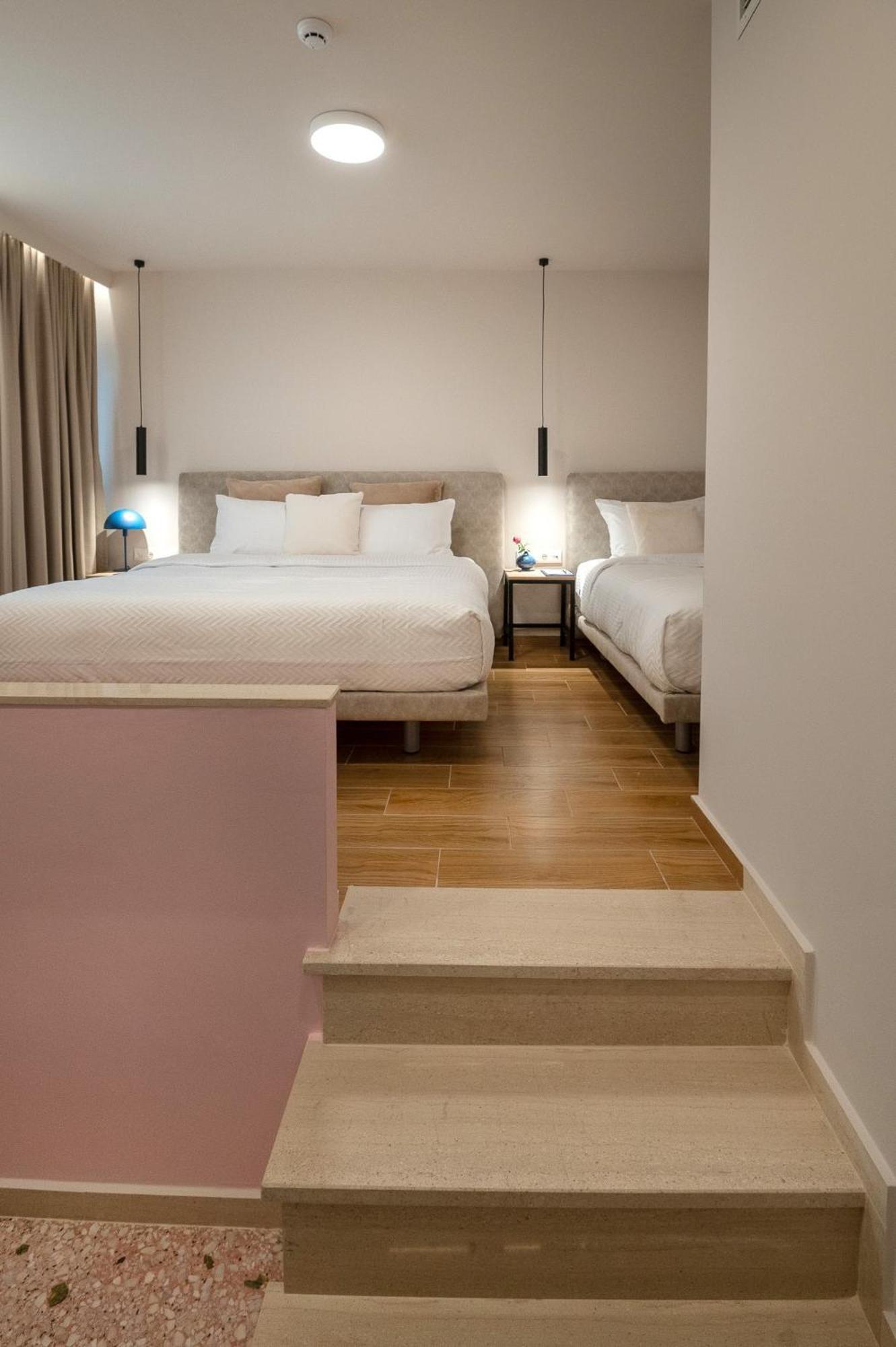 Ira - Ηρα Hotel Kalamata Extérieur photo